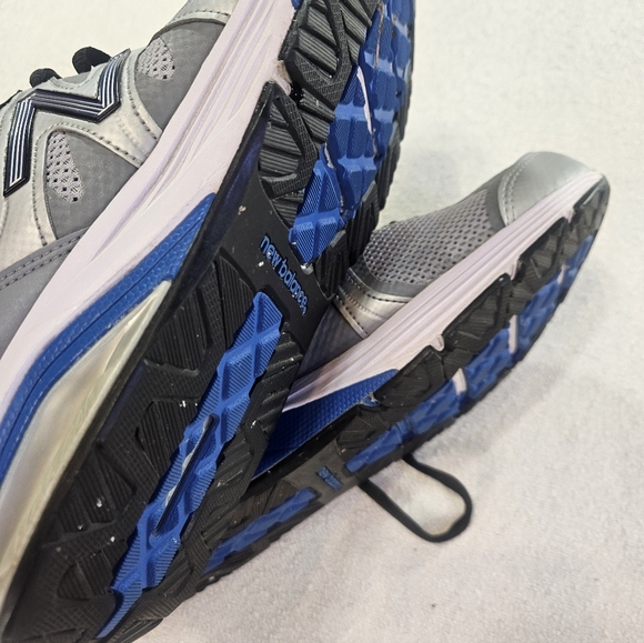 New Balance 1540v2 Running Shoes Mens 9 4E Extra Wide Gray Blue - Picture 7 of 8